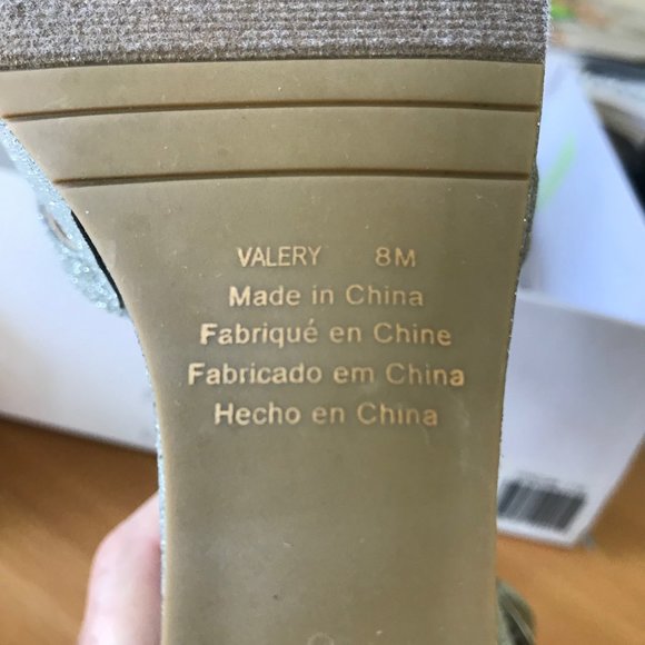 Touch of Nina Silver Sparkle Wedges - Picture 6 of 8